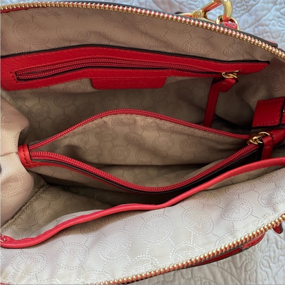 Michael Kors Pebbled Leather Coral Riley Medium Satchel Bag with Gold Hardware - Picture 10 of 15